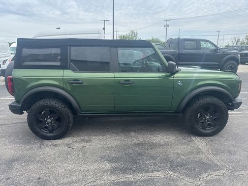Used 2022 Ford Bronco Black Diamond AWD/4WD image 8