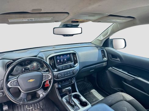 Used 2021 Chevrolet Colorado LT w/ Fleet Safety Package RWD image 23