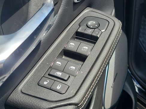 New 2027 RAM 1500 Laramie w/ Night Edition AWD/4WD image 15
