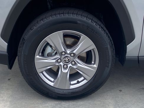 Certified 2025 Toyota RAV4 XLE AWD/4WD image 8