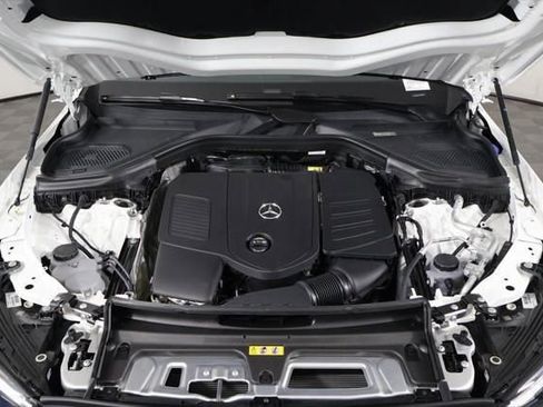 New 2026 Mercedes-Benz GLC 300 image 9