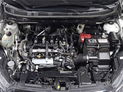 Used 2023 Nissan Kicks SR w/ SR Premium Package FWD image 35