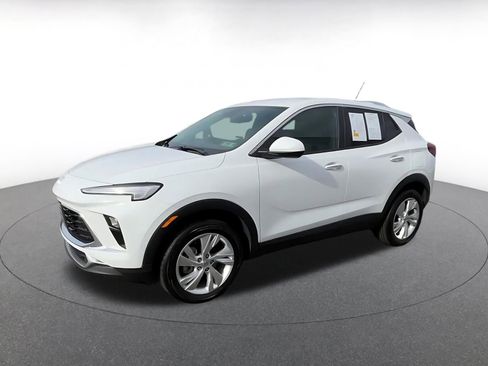 Used 2025 Buick Encore GX Preferred image 7