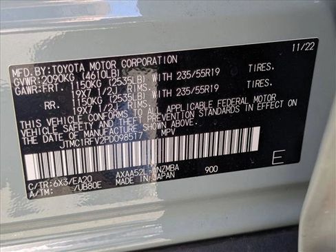 Used 2023 Toyota RAV4 XLE Premium image 27