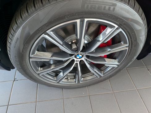 New 2026 BMW X5 xDrive50e w/ Executive Package AWD/4WD image 9