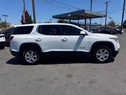Used 2018 GMC Acadia SLE FWD image 8
