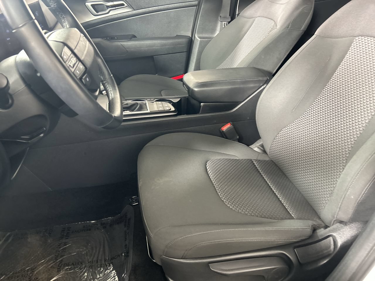 Used 2026 Kia Sportage LX FWD image 21