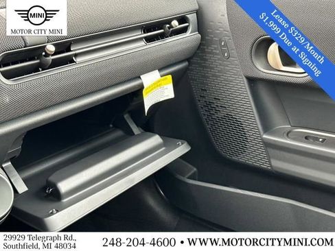 Certified 2025 MINI Cooper S image 31