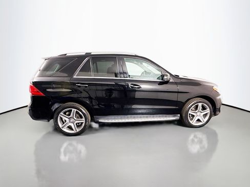 Used 2016 Mercedes-Benz GLE 400 4MATIC image 11