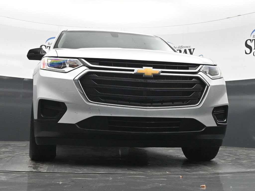 Used 2021 Chevrolet Traverse LS FWD image 27