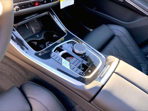 New 2026 BMW X5 xDrive40i w/ M Sport Package image 7