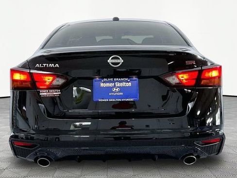 Used 2024 Nissan Altima 2.5 SR FWD image 5