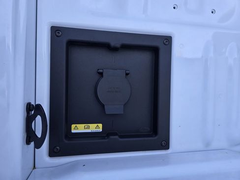 Used 2025 Ford F150 XLT w/ Equipment Group 301A Standard image 34