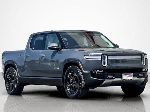 Used 2024 Rivian R1T Adventure Dual AWD/4WD image 7