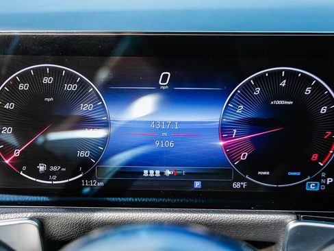 Certified 2025 Mercedes-Benz GLB 250 image 23