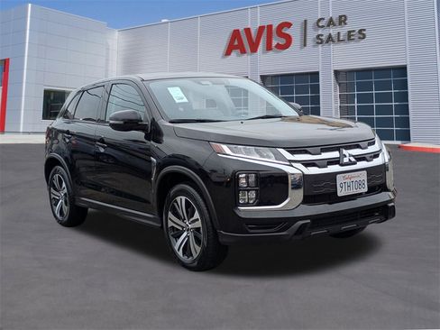 Used 2025 Mitsubishi Outlander Sport SE image 3