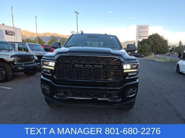 Used 2022 RAM 2500 Limited AWD/4WD image 2