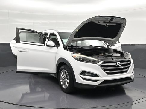 Used 2018 Hyundai Tucson SEL FWD image 32