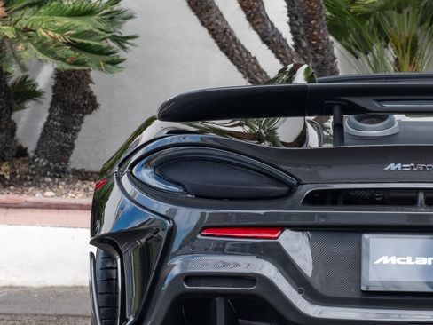 Used 2020 McLaren 600LT Spider RWD image 32