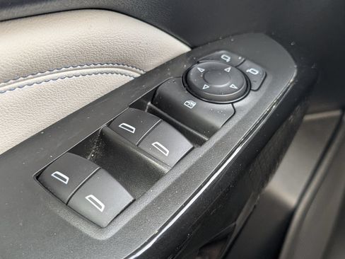 Used 2024 Chevrolet Trax LT w/ Driver Confidence Package FWD image 15