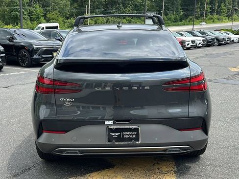Used 2025 Genesis GV60 Advanced image 4