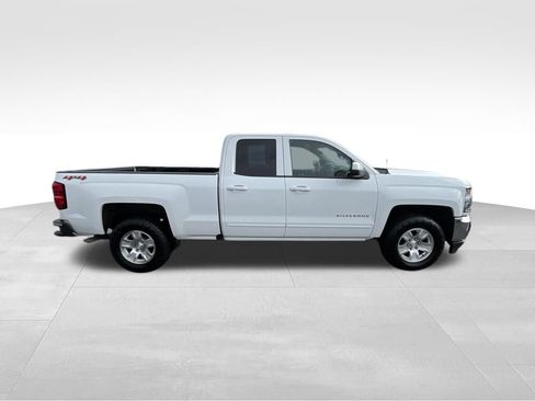 Used 2019 Chevrolet Silverado 1500 LT AWD/4WD image 26