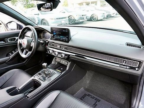 Used 2024 Honda Civic Sport Touring image 11