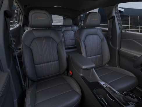 New 2025 Buick Envista Avenir image 16