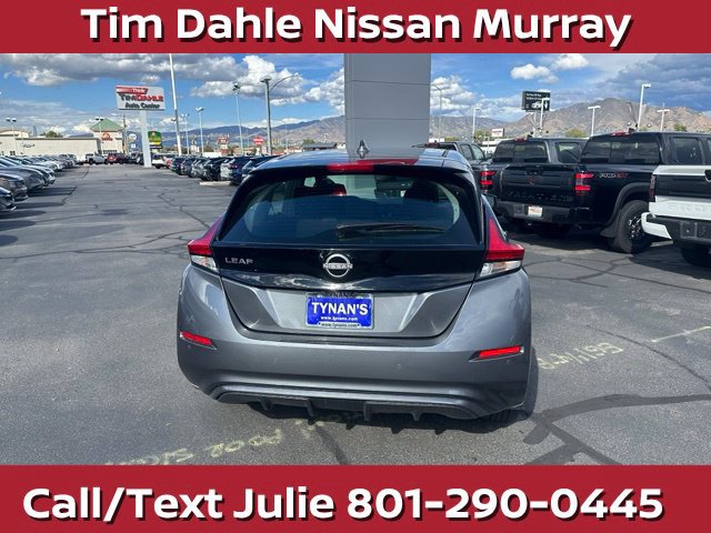 Used 2025 Nissan Leaf S FWD image 10