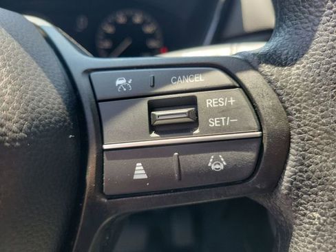 Certified 2023 Honda CR-V LX image 33