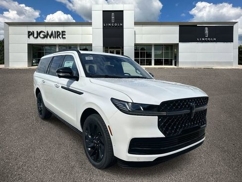 New 2025 Lincoln Navigator L Reserve w/ Jet Appearance Package image 1