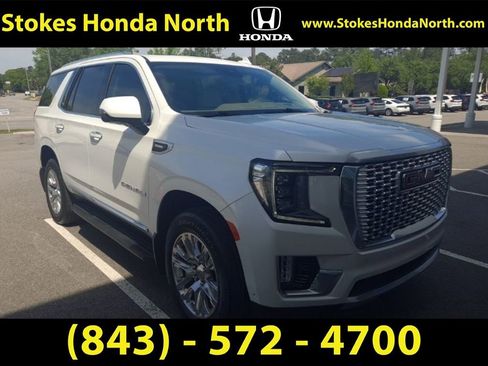 Used 2024 GMC Yukon Denali w/ Advanced Technology Package image 1