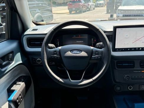 New 2025 Ford Maverick XLT w/ XLT Luxury Package image 8