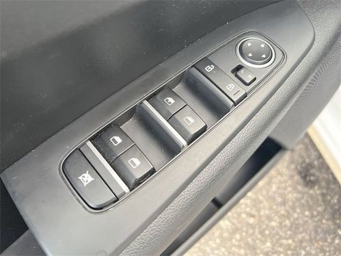 Certified 2023 Kia Forte LXS image 13