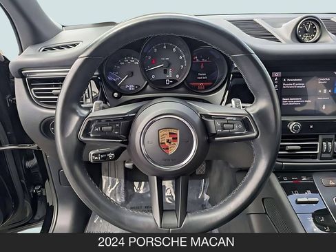 Used 2024 Porsche Macan AWD/4WD image 13