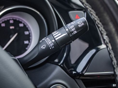 Used 2019 Buick Envision Essence image 27