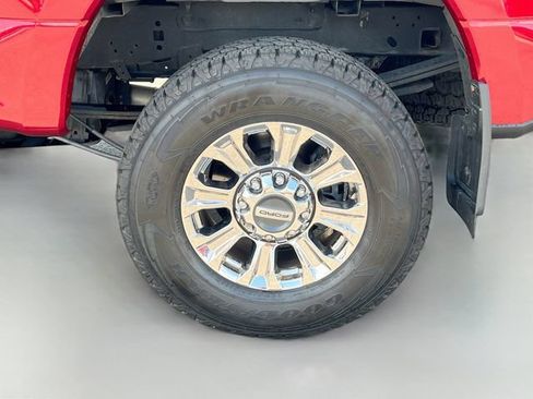 Used 2019 Ford F250 XLT w/ XLT Premium Package AWD/4WD image 8