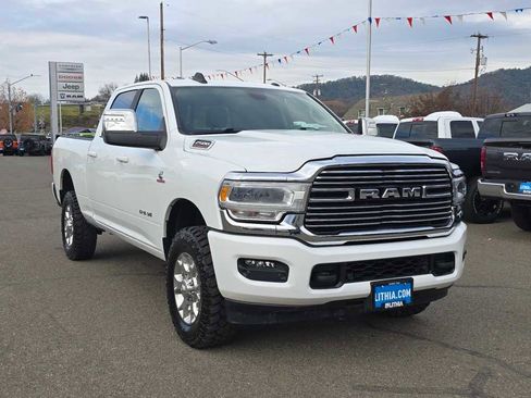 Used 2024 RAM 2500 Laramie image 7
