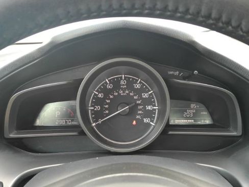 Used 2018 MAZDA MAZDA3 Touring FWD image 36