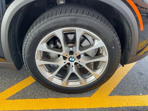 Certified 2023 BMW X5 xDrive40i w/ Luxury Seating Package image 25