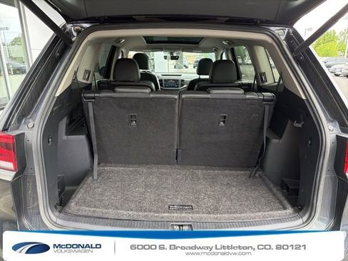 Used 2021 Volkswagen Atlas SE w/ Panoramic Sunroof Package AWD/4WD image 12