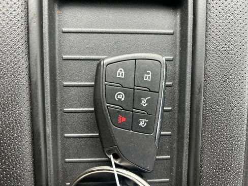 Used 2022 GMC Yukon AT4 AWD/4WD image 37
