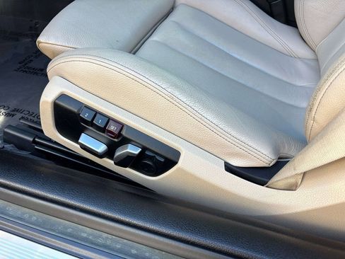 Used 2016 BMW 435i Convertible w/ M Sport Package RWD image 16