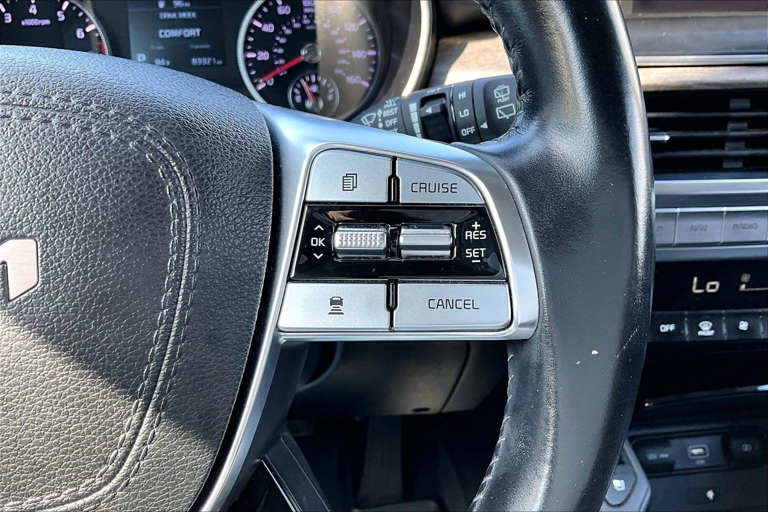Used 2022 Kia Telluride EX w/ Towing Package FWD image 14