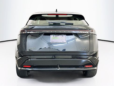 Used 2024 Nissan Ariya AWD image 7