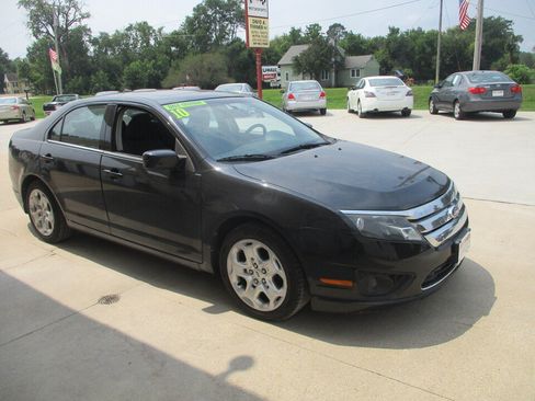 Used 2010 Ford Fusion SE FWD image 17