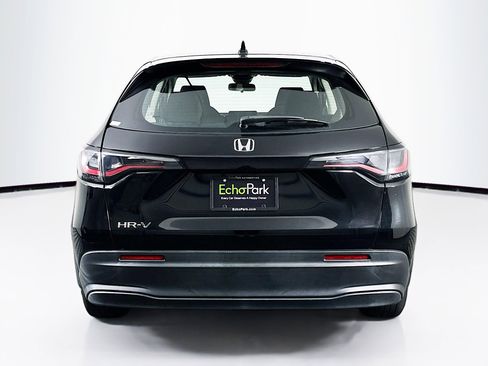 Used 2023 Honda HR-V LX image 7