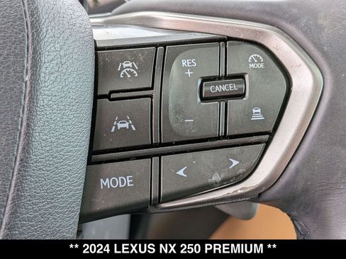 Used 2024 Lexus NX 250 FWD image 17