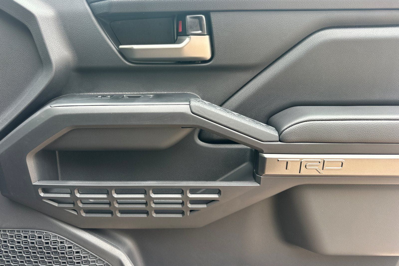 New 2026 Toyota Tacoma TRD Off-Road AWD/4WD image 18