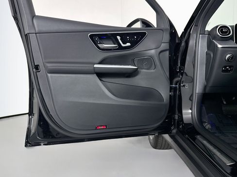 New 2026 Mercedes-Benz GLC 300 image 20